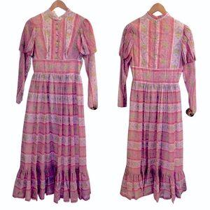 Vintage 1970s women’s prairie maxi ILGWU dress.